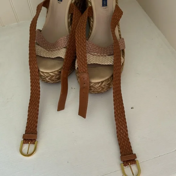Stuart Weitzman Elsie Woven Wedges/3 tone cream/brown/beige/Braided accent/jute. - Picture 7 of 10